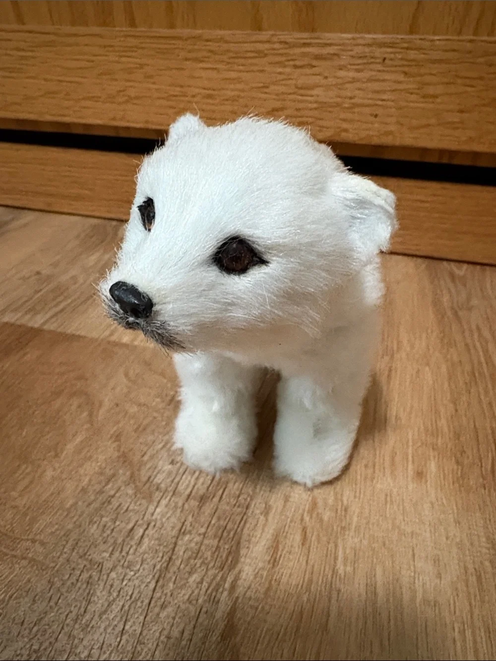 Buyers Choice LTD 2012 Colk Arctic White Polar Bear Fur Figurine